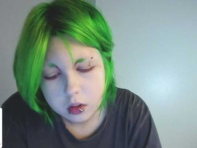 LittleKittenStar live cam on BongaCams