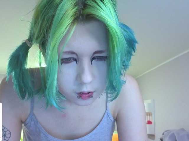 LittleKittenStar live cam preview