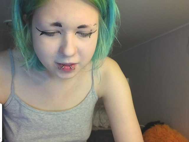 LittleKittenStar live cam on BongaCams