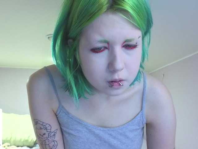 LittleKittenStar live cam on BongaCams