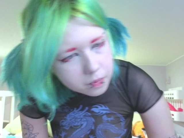 LittleKittenStar live cam on BongaCams