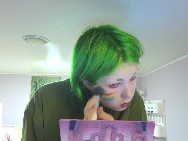 LittleKittenStar live cam on BongaCams