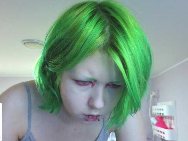 LittleKittenStar live cam on BongaCams
