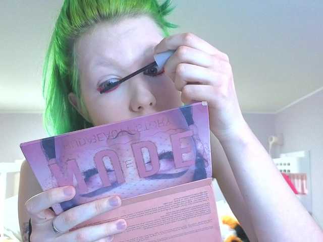 LittleKittenStar live cam on BongaCams