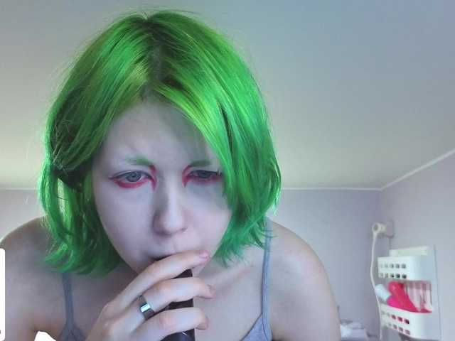 LittleKittenStar live cam on BongaCams