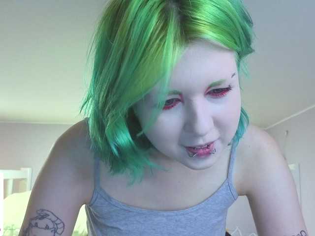 LittleKittenStar live cam on BongaCams