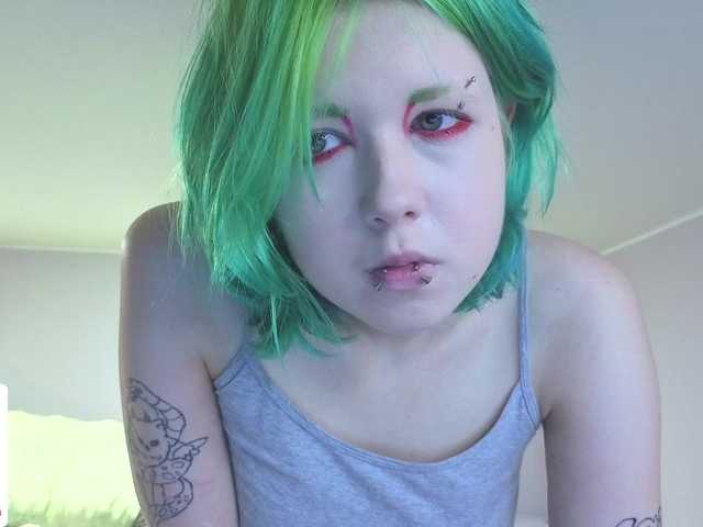 LittleKittenStar live cam on BongaCams