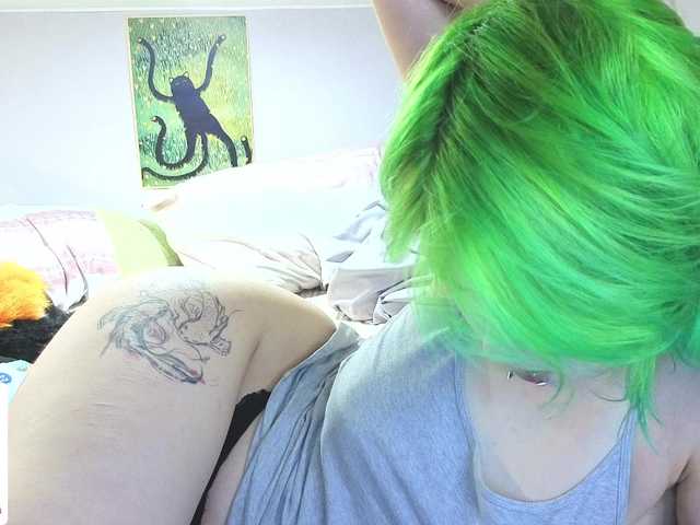 LittleKittenStar live cam on BongaCams
