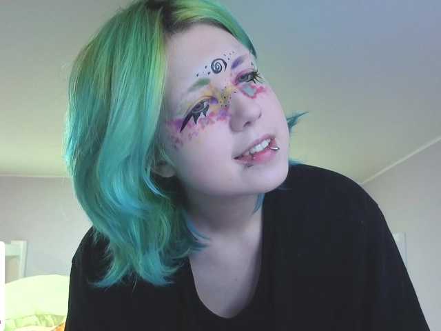 LittleKittenStar live cam on BongaCams