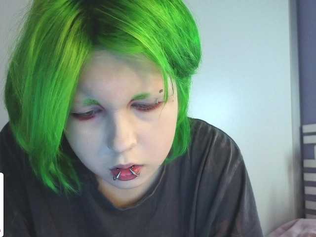 LittleKittenStar live cam on BongaCams