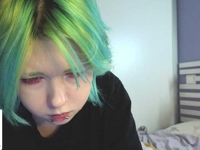 LittleKittenStar live cam on BongaCams