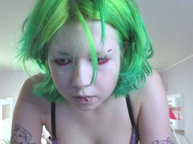 LittleKittenStar live cam on BongaCams