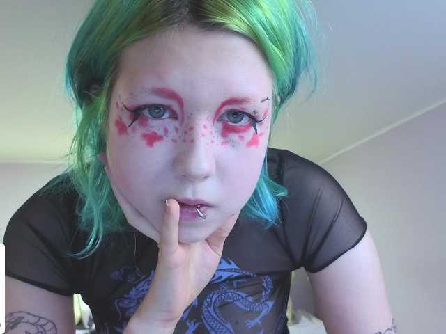 LittleKittenStar live cam preview
