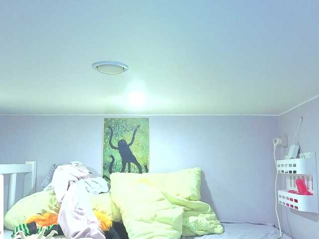LittleKittenStar live cam on BongaCams