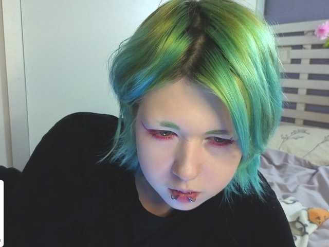 LittleKittenStar live cam on BongaCams