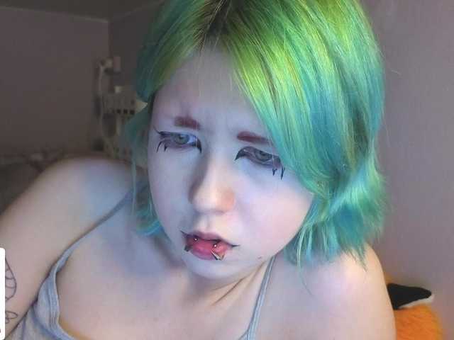 LittleKittenStar live cam on BongaCams