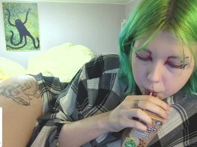 LittleKittenStar live cam on BongaCams