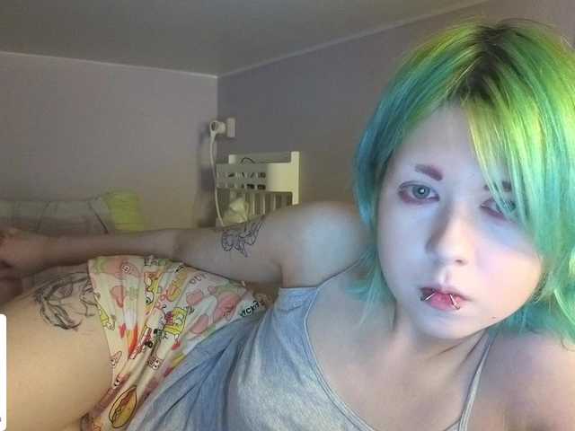 LittleKittenStar live cam on BongaCams