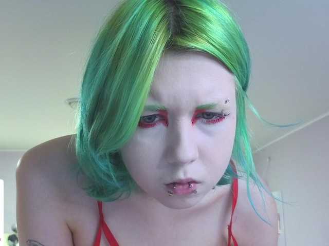 LittleKittenStar live cam on BongaCams