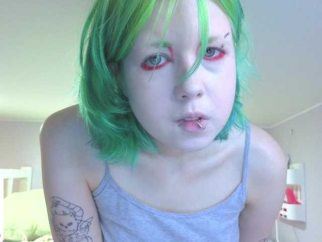 LittleKittenStar live cam on BongaCams