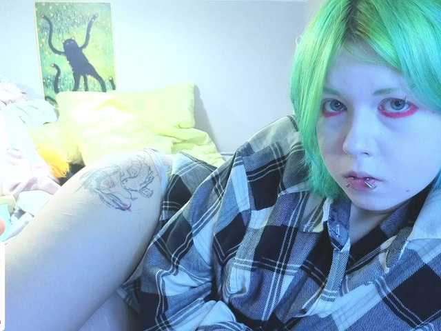 LittleKittenStar live cam on BongaCams