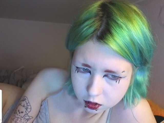 LittleKittenStar live cam on BongaCams