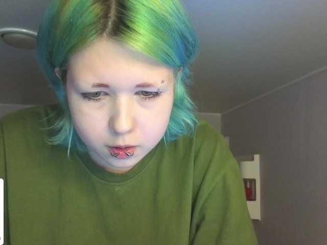 LittleKittenStar live cam on BongaCams