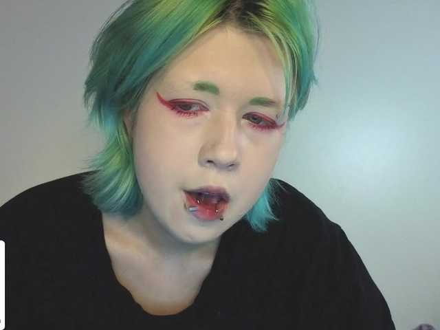 LittleKittenStar live cam on BongaCams