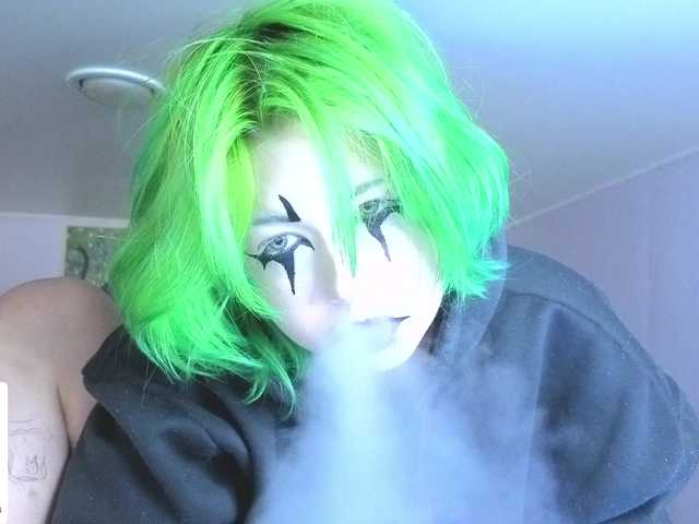 LittleKittenStar live cam on BongaCams