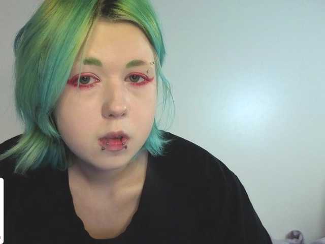 LittleKittenStar live cam on BongaCams