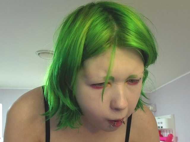LittleKittenStar live cam on BongaCams