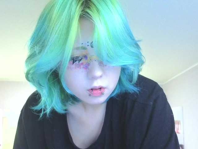 LittleKittenStar live cam preview