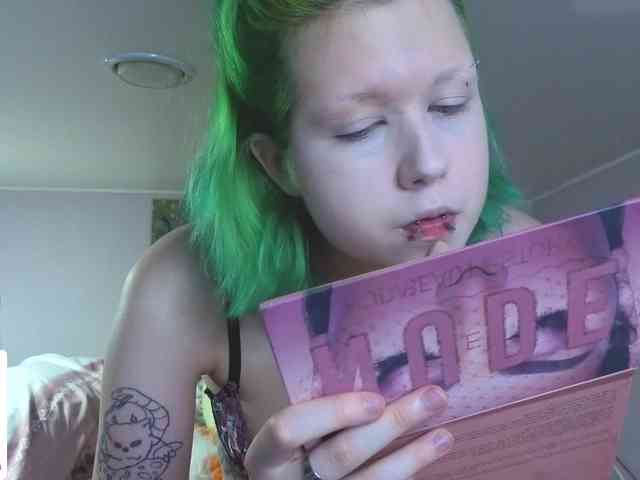 LittleKittenStar webcam