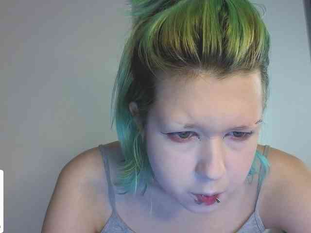 LittleKittenStar webcam