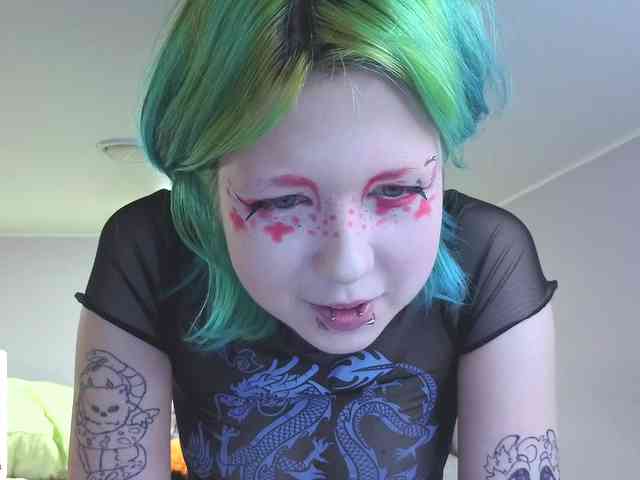 LittleKittenStar webcam