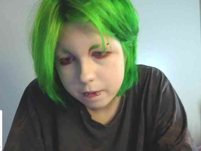 LittleKittenStar webcam