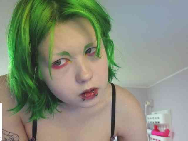 LittleKittenStar webcam