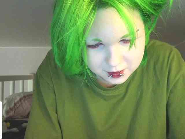 LittleKittenStar webcam