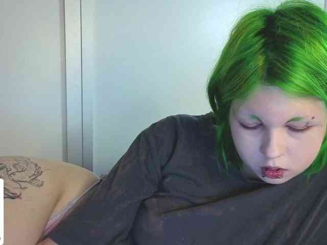 LittleKittenStar webcam