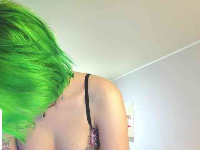 LittleKittenStar webcam