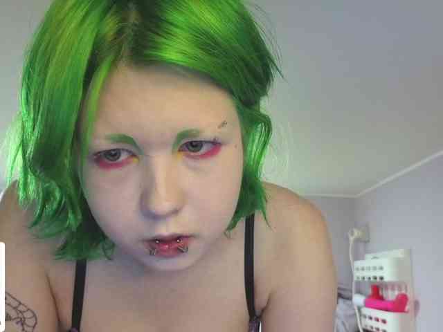 LittleKittenStar webcam