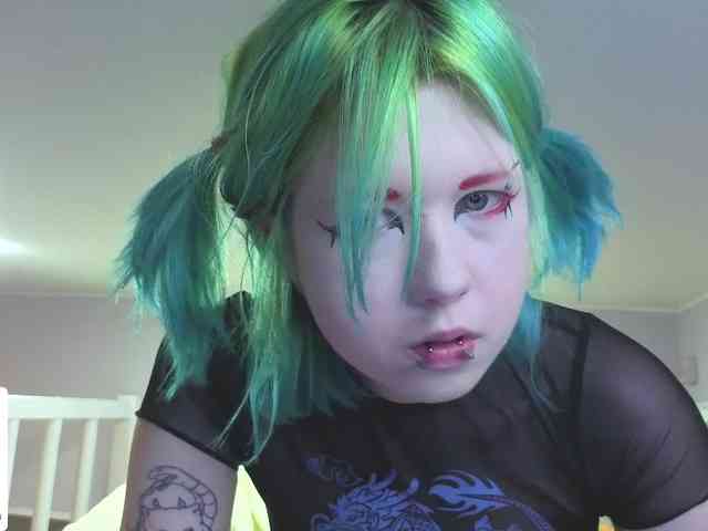 LittleKittenStar webcam
