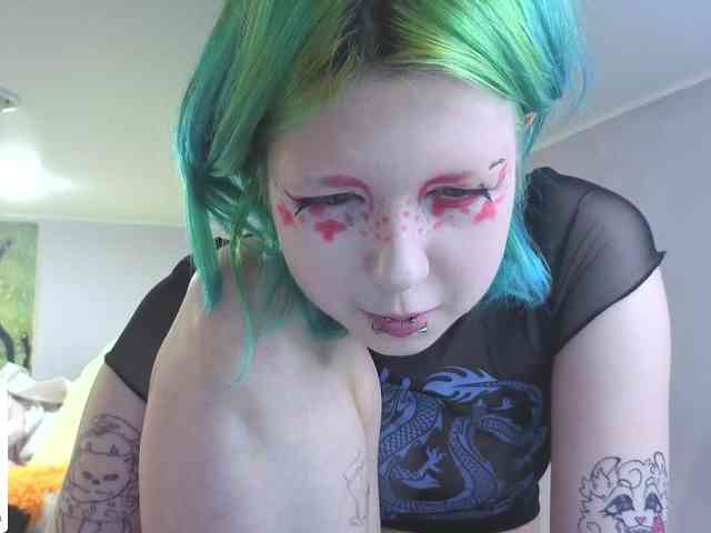LittleKittenStar webcam
