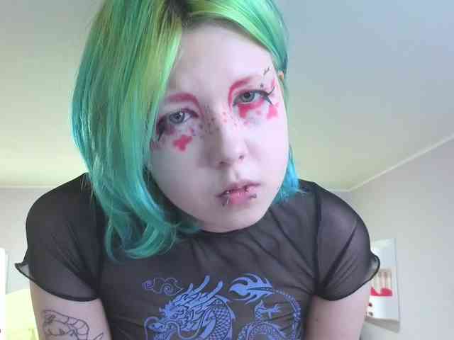 LittleKittenStar webcam