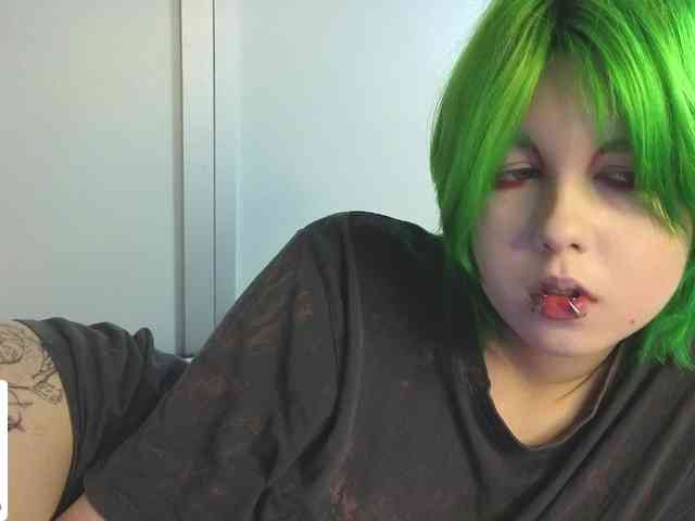 LittleKittenStar webcam