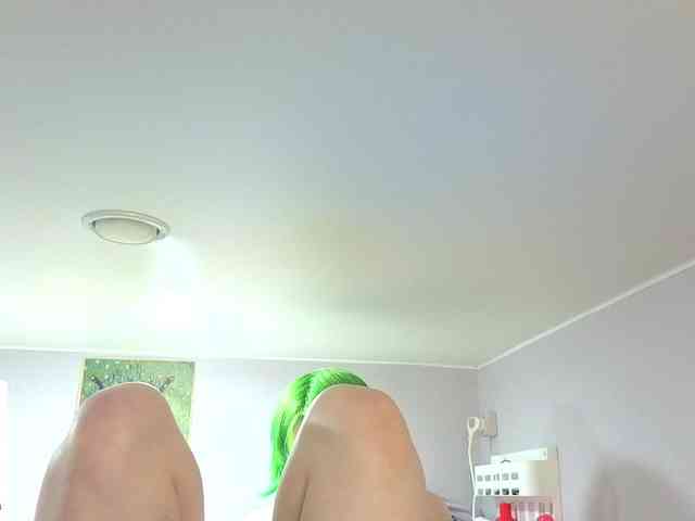 LittleKittenStar webcam