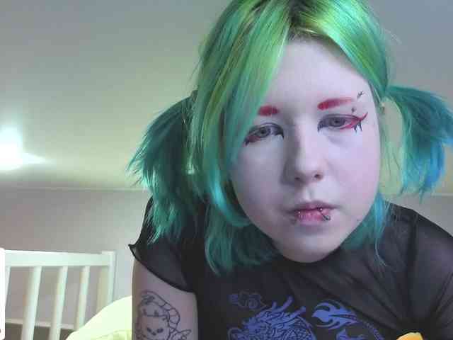 LittleKittenStar webcam