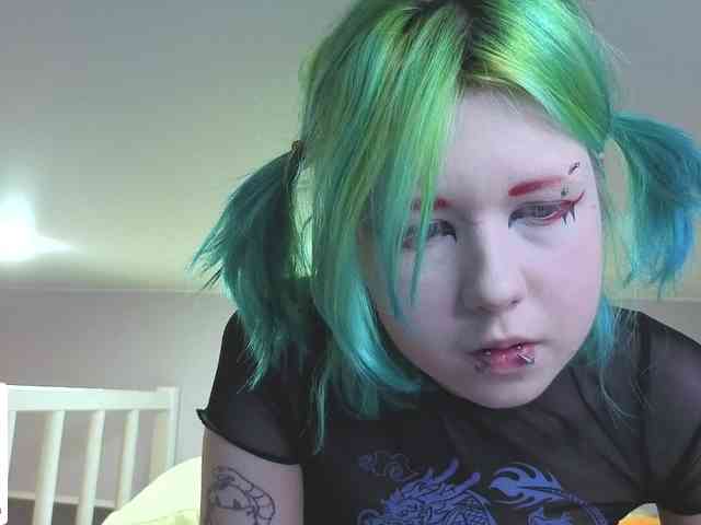 LittleKittenStar webcam