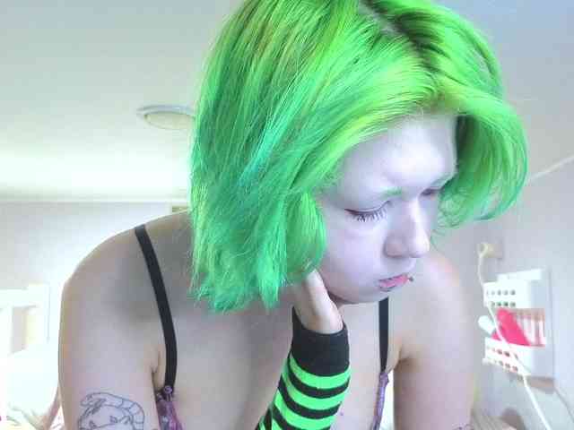 LittleKittenStar webcam