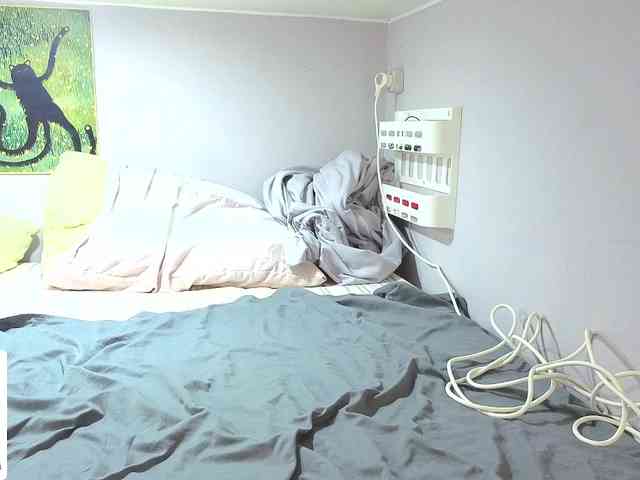 LittleKittenStar webcam